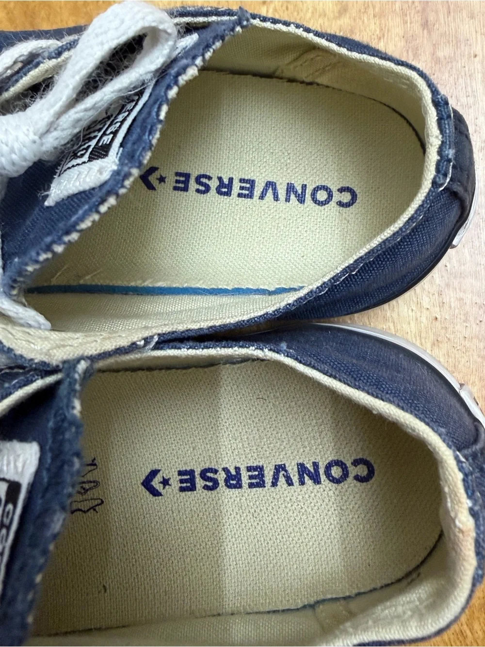 Converse all stars